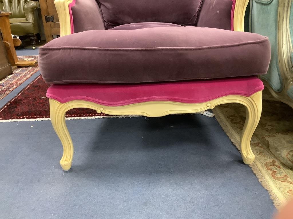 A pair of contemporary Wychwood design armchairs in Louis XVI style, width 70cm, depth 80cm, height 84cm